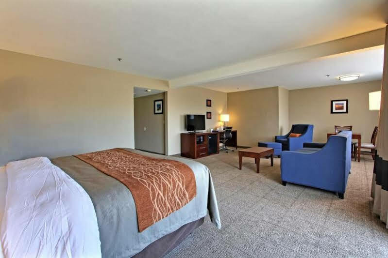 Hotel Avisa Downtown Morro Bay Buitenkant foto