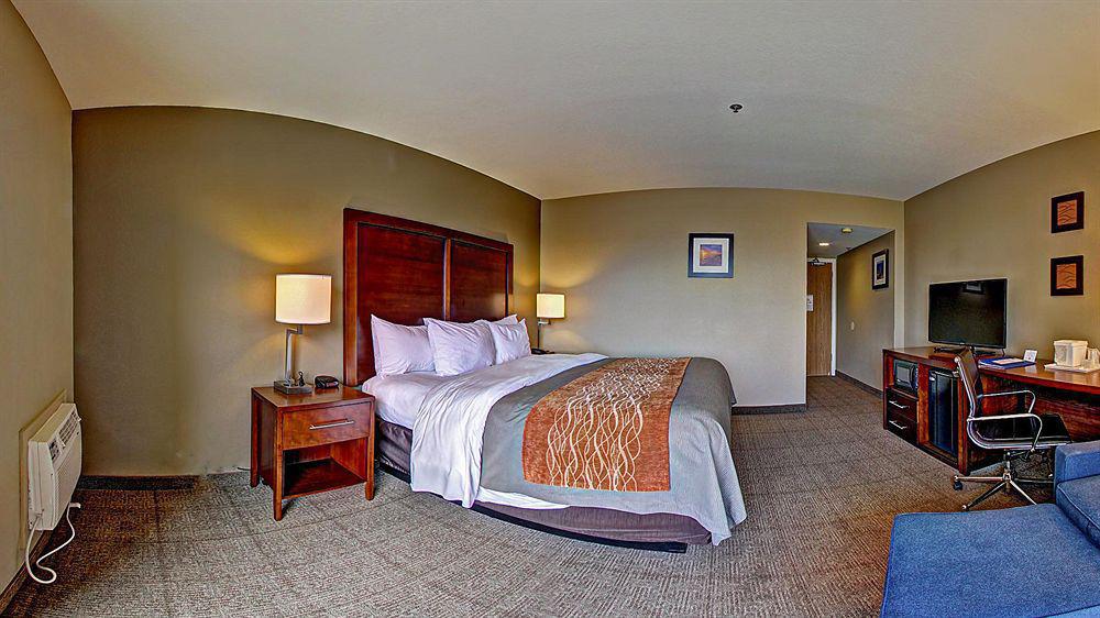 Hotel Avisa Downtown Morro Bay Buitenkant foto